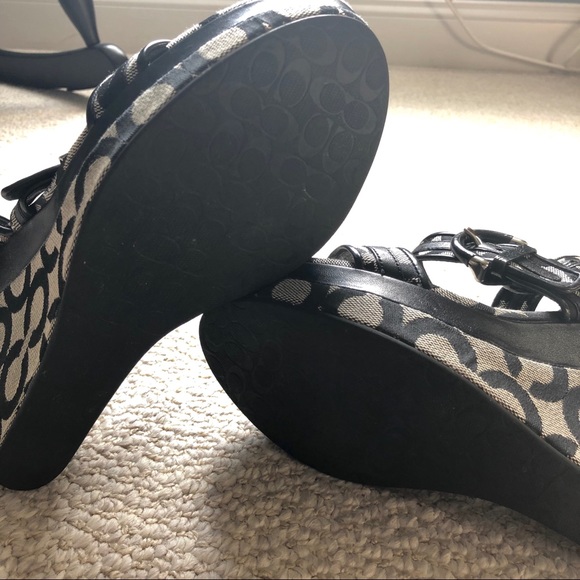 Coach Wedges - Picture 5 of 8